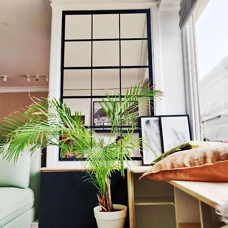 Seaview Eclectic Apartment